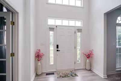 3600 Yellow Finch Way, Franklin Township, OH 45005 - Photo 7