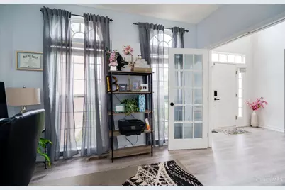 3600 Yellow Finch Way, Franklin Township, OH 45005 - Photo 9