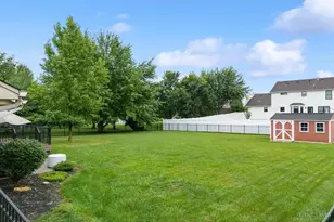 9195 Glenridge Blvd, Clearcreek Twp., OH 45458 - Photo 5