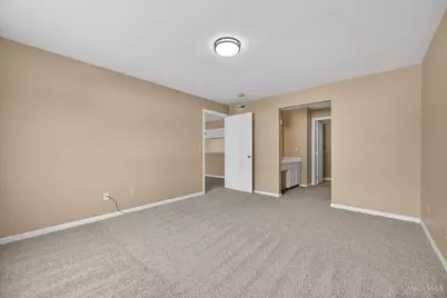 5765 Cheviot Road #2D, Green Township, OH 45247 - Photo 29