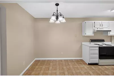 5765 Cheviot Road #2D, Green Township, OH 45247 - Photo 11