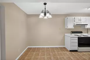 5765 Cheviot Rd, Green Township, OH 45247 - Photo 11