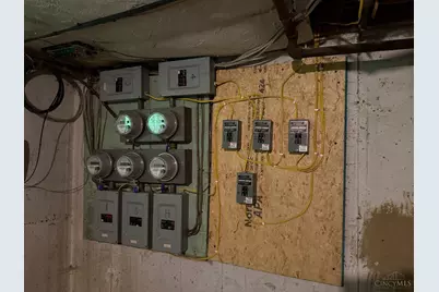 2536 Flanigan Court, Cincinnati, OH 45239 - Photo 9