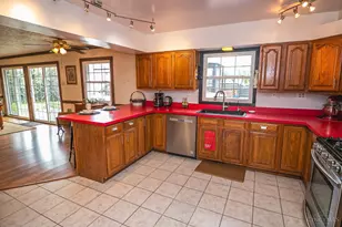 902 N Bickett Rd, Xenia, OH 45385 - Photo 37