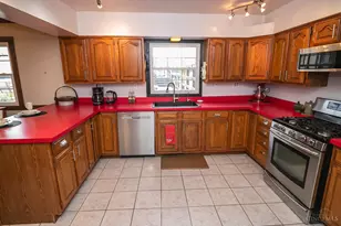 902 N Bickett Rd, Xenia, OH 45385 - Photo 7