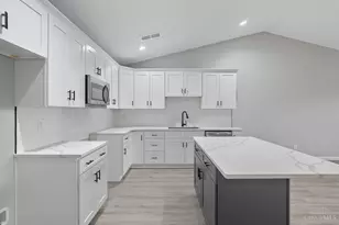 25 Timber Creek Dr, Carlisle, OH 45005 - Photo 9