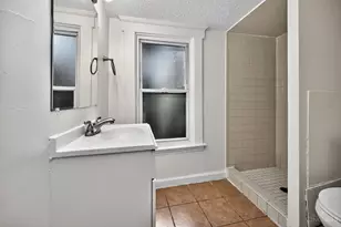 1634 Dewey Ave, Cincinnati, OH 45205 - Photo 39