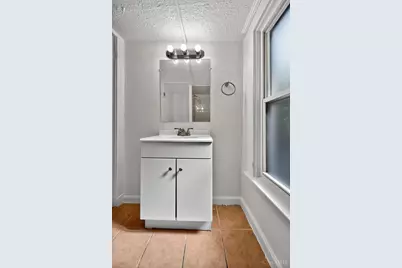 1634 Dewey Avenue, Cincinnati, OH 45205 - Photo 43