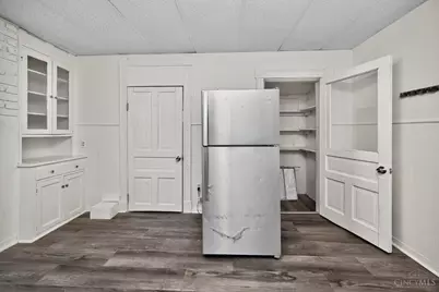 1634 Dewey Avenue, Cincinnati, OH 45205 - Photo 21