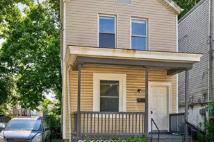 1634 Dewey Ave, Cincinnati, OH 45205 - Photo 3