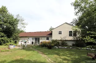 9029 Arrowcreek Dr, Washington Township, OH 45054 - Photo 11