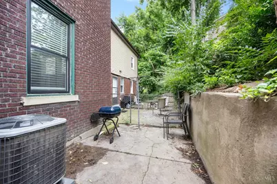 236 Gilman Avenue, Cincinnati, OH 45219 - Photo 7