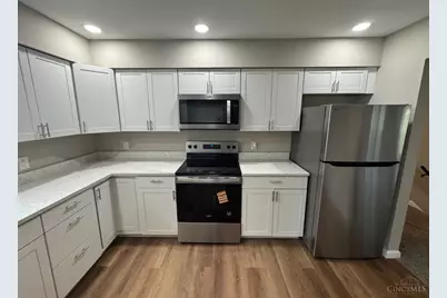 6419 Louese Lane, Green Township, OH 45248 - Photo 7