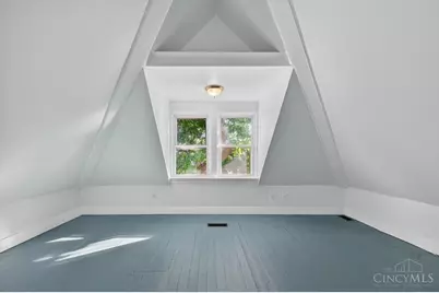 136 Dorchester Avenue, Cincinnati, OH 45219 - Photo 45