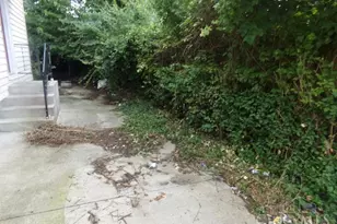 1855 Dalewood Pl, Cincinnati, OH 45237 - Photo 3