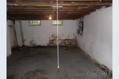 1855 Dalewood Place, Cincinnati, OH 45237 - Photo 13