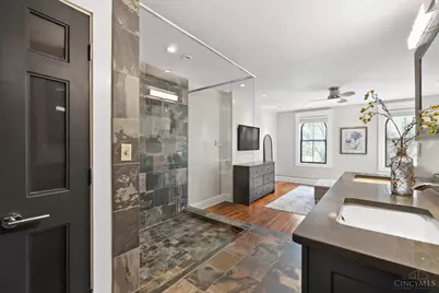 1120 Race Street, Cincinnati, OH 45202 - Photo 41