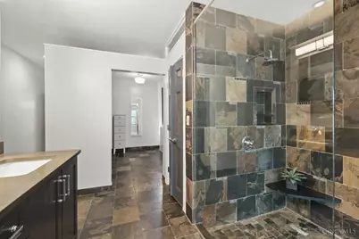 1120 Race Street, Cincinnati, OH 45202 - Photo 39