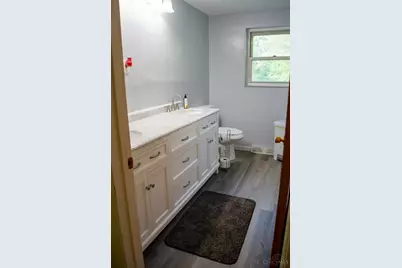 1276 E Day Circle, Miami Township, OH 45150 - Photo 29