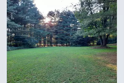 10559 Dixon Road, Jackson Township, OH 45697 - Photo 13