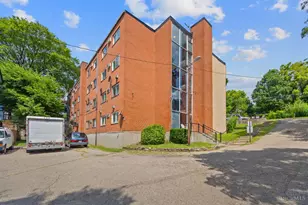 2058 Auburn Ave, Cincinnati, OH 45219 - Photo 5