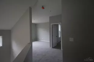 5694 Ohio Trl, Green Township, OH 45248 - Photo 21