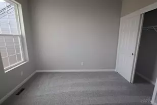 5694 Ohio Trl, Green Township, OH 45248 - Photo 23