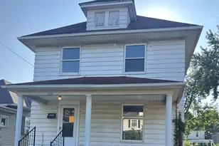 113 N Sutphin St, Middletown, OH 45042 - Photo 1