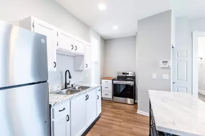 1874 Fairfax Avenue #1, Cincinnati, OH 45207 - Photo 9