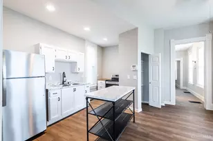 1874 Fairfax Ave, Cincinnati, OH 45207 - Photo 7