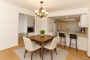 275 Bennington Way, Springdale, OH 45246 - Photo 15