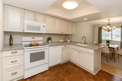 275 Bennington Way, Springdale, OH 45246 - Photo 21