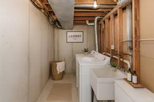 275 Bennington Way, Springdale, OH 45246 - Photo 51