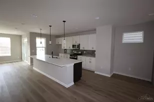 5682 Ohio Trl, Green Township, OH 45248 - Photo 7