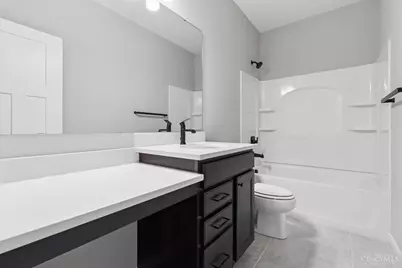 5682 Ohio Trail #4, Green Township, OH 45248 - Photo 17