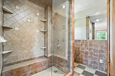 6300 Lindsey Court, Liberty Township, OH 45044 - Photo 21