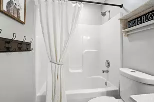 671 McCormick Ln, Union Township, OH 45245 - Photo 37