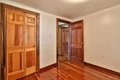 221 S Vine Street, Blanchester, OH 45107 - Photo 17