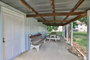 221 S Vine St, Blanchester, OH 45107 - Photo 33