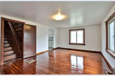 221 S Vine Street, Blanchester, OH 45107 - Photo 5