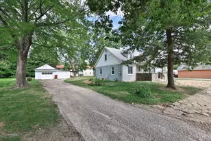 221 S Vine St, Blanchester, OH 45107 - Photo 31