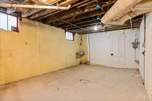 2084 Queen City Ave, Cincinnati, OH 45214 - Photo 23