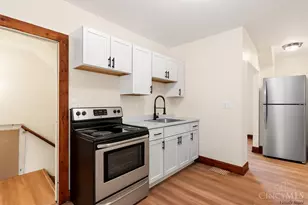 2084 Queen City Ave, Cincinnati, OH 45214 - Photo 11