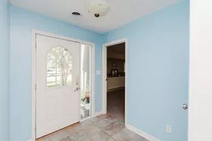 250 Lakengren Dr, Lake Lakengren, OH 45320 - Photo 11