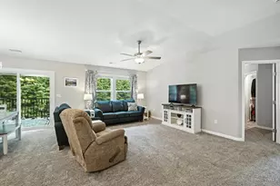 5882 Parkview Ln, Miami Township, OH 45150 - Photo 7