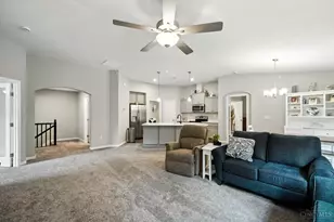 5882 Parkview Ln, Miami Township, OH 45150 - Photo 9