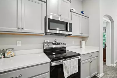 5882 Parkview Lane #304, Miami Township, OH 45150 - Photo 15