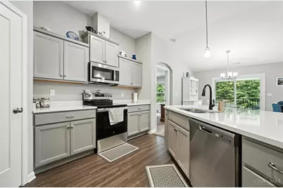 5882 Parkview Lane #304, Miami Township, OH 45150 - Photo 13