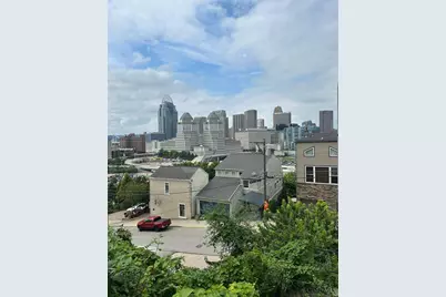 429 Oregon Street, Cincinnati, OH 45202 - Photo 3