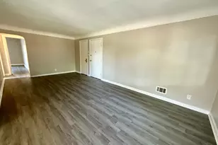 1639 Anita Pl, Cincinnati, OH 45237 - Photo 3